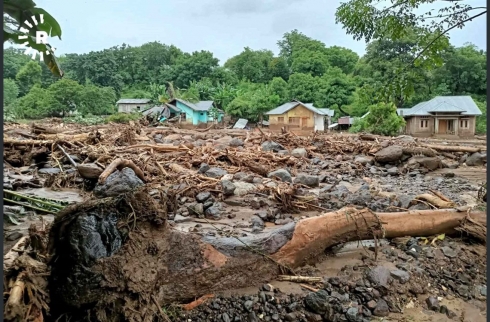 Li Indonesyayê ji ber lehiyê 75 kes mirin